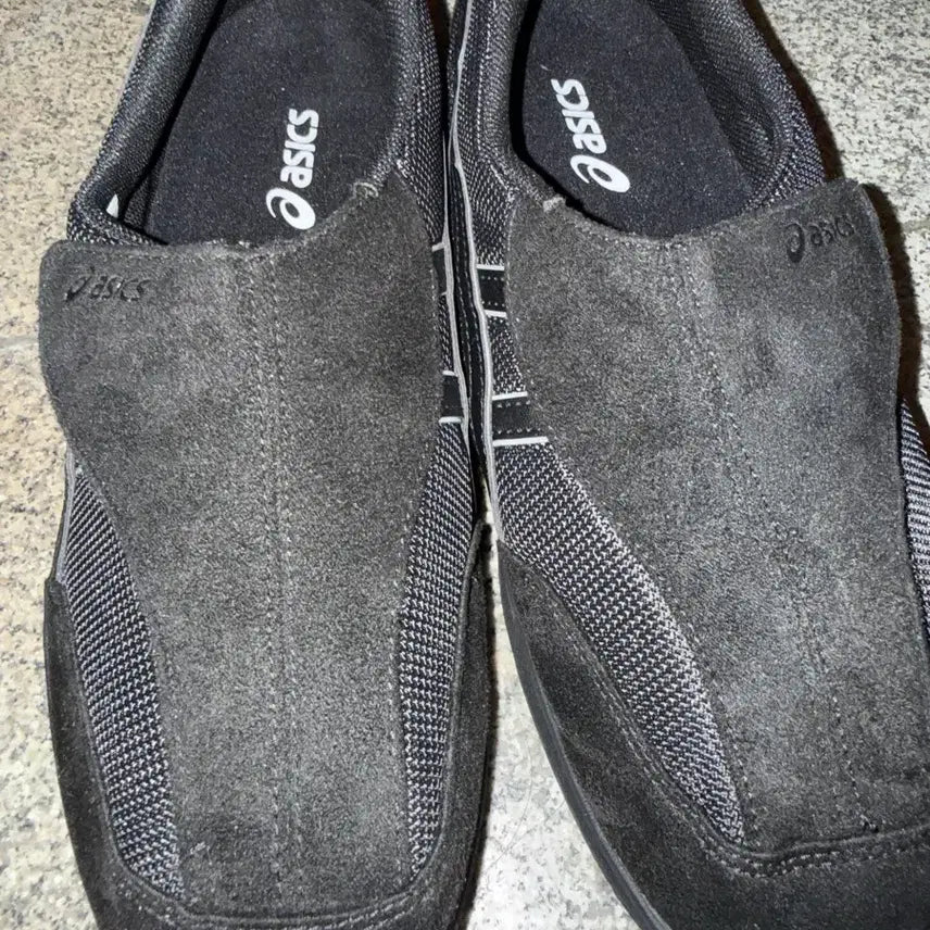 [BUNJANG] Asics Life Walker 010 Black Wide Sneakers / 아식스 라이프워커 010 블랙 - 3E 와이드 275