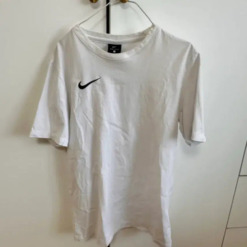 [BUNJANG] Nike &amp; Adidas Dry-Fit T-Shirts Bundle (Size S) / 4벌) 나이키드라이핏 나이키반팔 나이키스우시 아디다스반팔