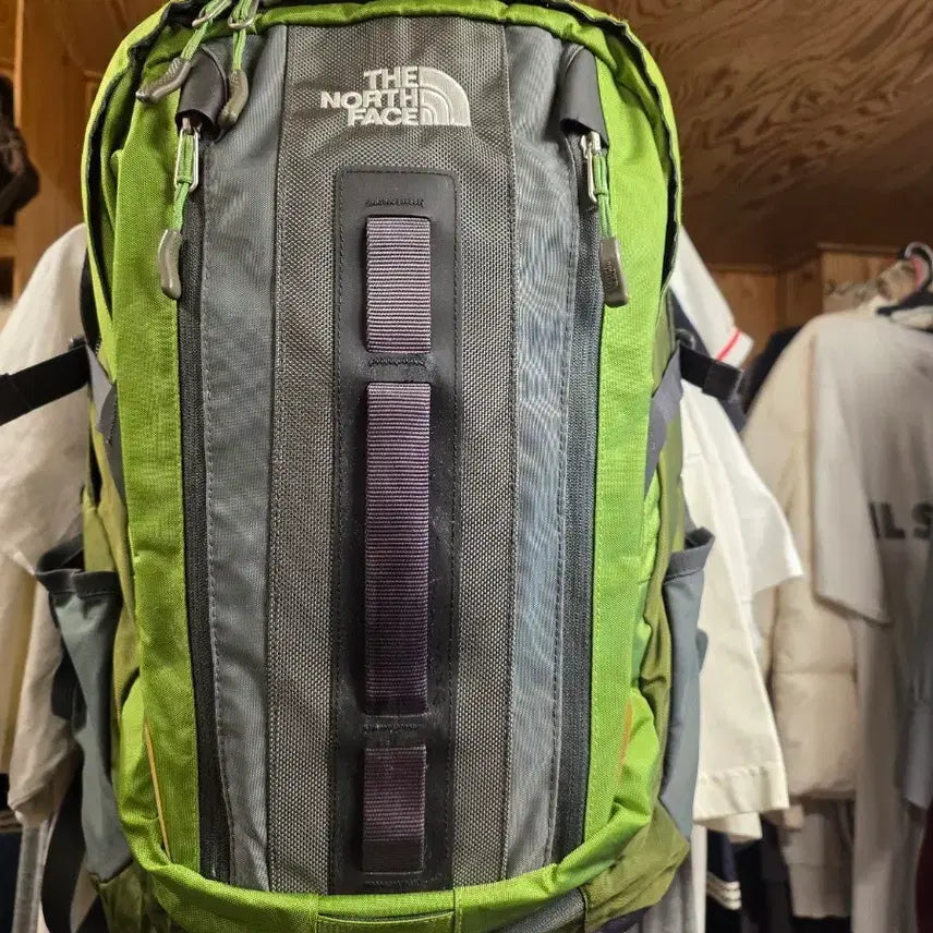 [BUNJANG] The North Face Box Shot Backpack Green/Gray / 노스페이스 백팩 그린/그레이박스샷