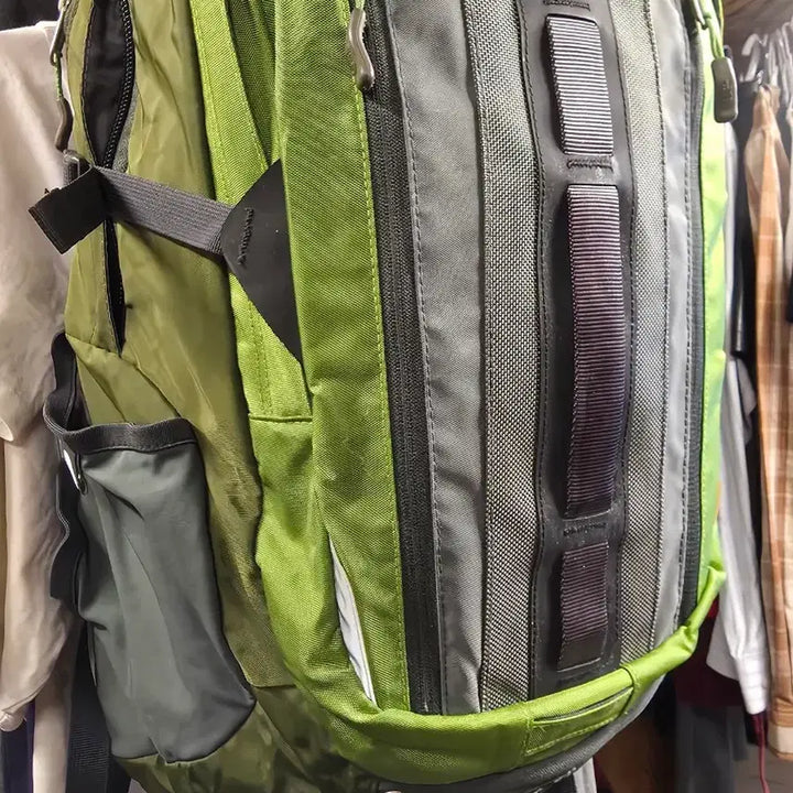 [BUNJANG] The North Face Box Shot Backpack Green/Gray / 노스페이스 백팩 그린/그레이박스샷