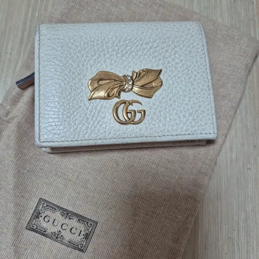 [BUNJANG] Gucci Butterfly Bi-fold Wallet / 구찌 버터플라이 지갑