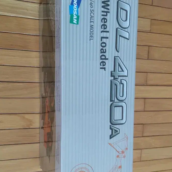 [SOLD OUT] 두산 DL420A 휠로더/불도저 트랙터 /굴착기 모형