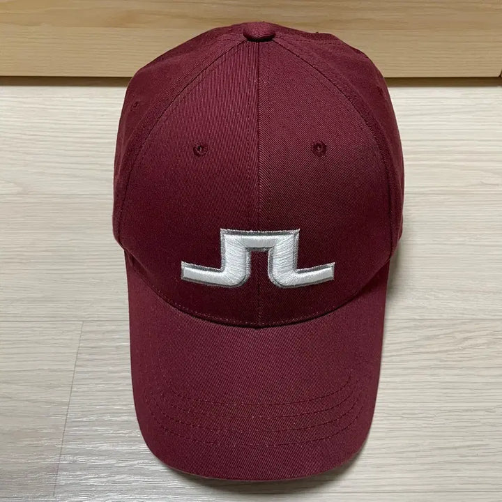 [BUNJANG] J.Lindeberg Burgundy Golf Cap Hat / 제이린드버드 골프웨어 볼캡 모자