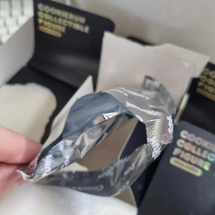 [SOLD OUT] 쿠키런 킹덤 용감한 쿠키 피규어 6종 일괄로만 판매합니다.