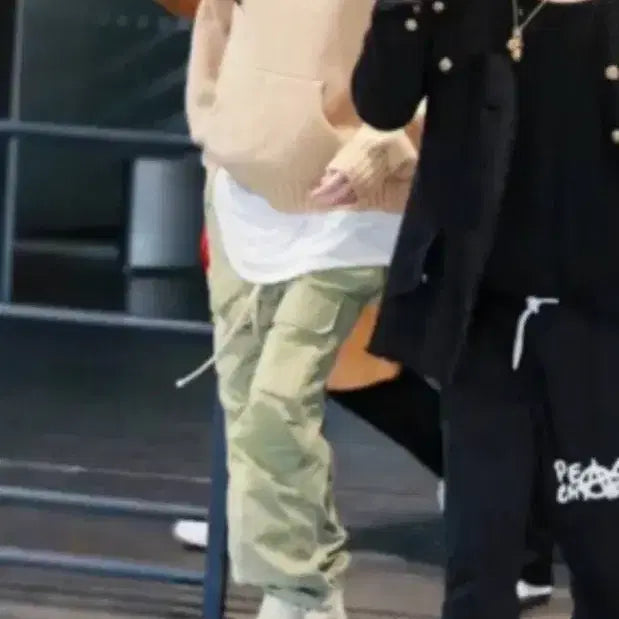 [BUNJANG] Fear Of God 7th Military Cargo Pants Army Green / Fear Of God 7TH 밀리터리 카고팬츠 아미 그린