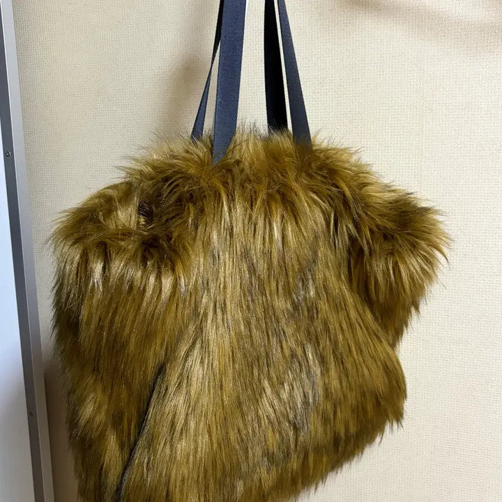 [BUNJANG] MinuteMute Faux Fur Chakeratto Large / 미닛뮤트 퍼 샤케라또 라지