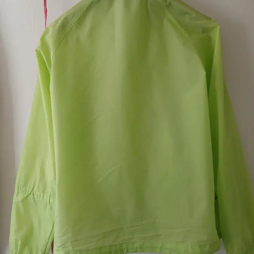 [BUNJANG] KYUSHA Fluorescent Windbreaker Jacket 95 / KYUSHA 바람막이 95 형광