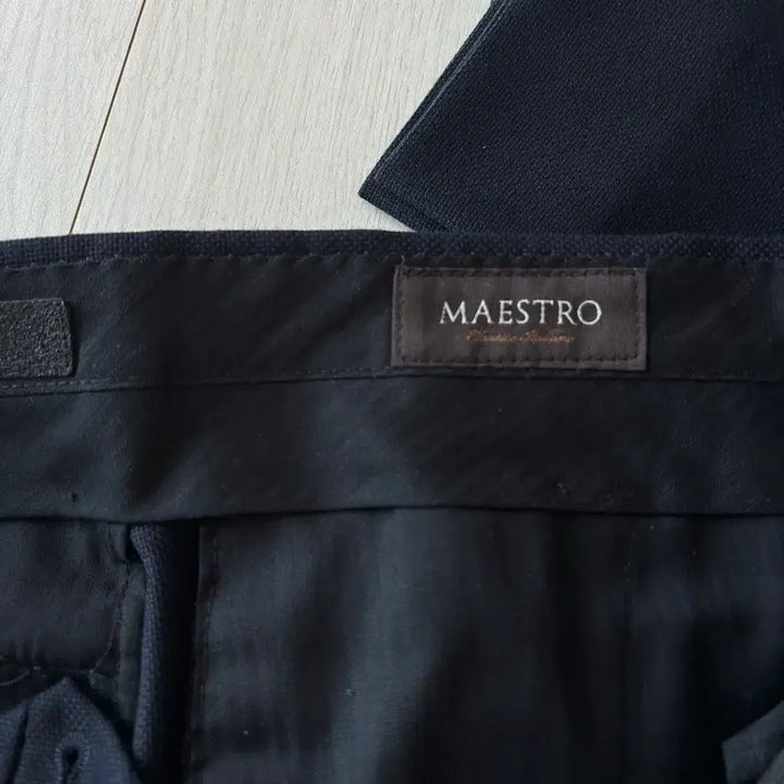 [BUNJANG] Loro Piana Maestro Navy Suit / 마에스트로 로로피아나 수트