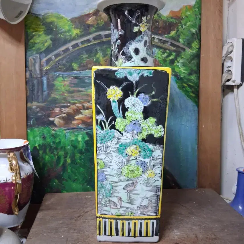 [BUNJANG] Early Korean Celadon Porcelain Vase / 초화문   사각 도자기
