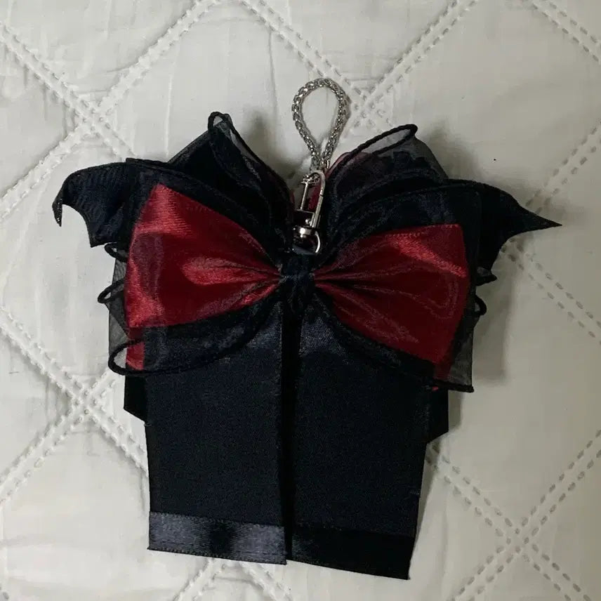 [BUNJANG] Ita Bag Ribbon Charm Black Red Ribbon / 이타백 리본챰 이타백 리본 리본 키링 장식 리본 악마 블랙 레드 리본