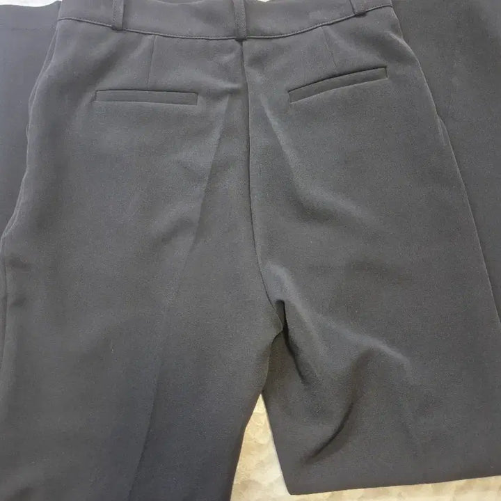[SOLD OUT] 블랙 부츠컷 슬랙스 L