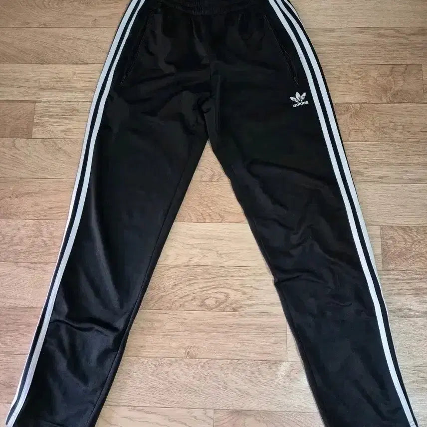 [BUNJANG] Adidas 3-Stripes Training Pants Black / 아디다스 삼선 트레이닝 바지 블랙