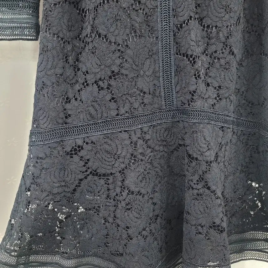 [BUNJANG] Lenibon Black Lace Belt Long Dress / 82)레니본 블랙 레이스 벨트 롱 원피스