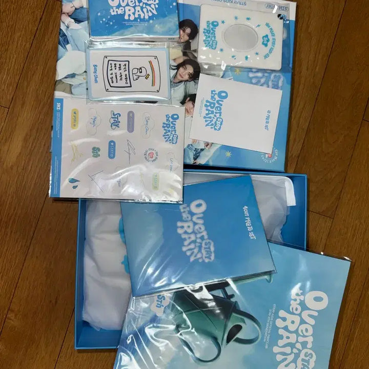 [BUNJANG] Stray Kids STAY 5th Generation Kit - Photocard, Profile Photo, 4-Cut Photo Bundle / 스테이 5기 키트 구성품 포카 증사 4컷 방찬리노창빈현진한필릭스승민아이엔
