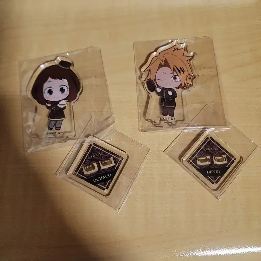 [SOLD OUT] 히로아카 나히아 애니메이트 콜라보 카페 미니아크릴 우라라카 카미나리