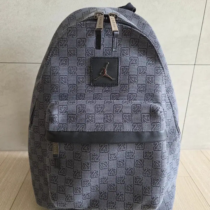 [BUNJANG] Nike Jordan Monogram Backpack Dark Smoke Grey / 나이키 조던 모노그램 백팩 다크 스모크 그레이
