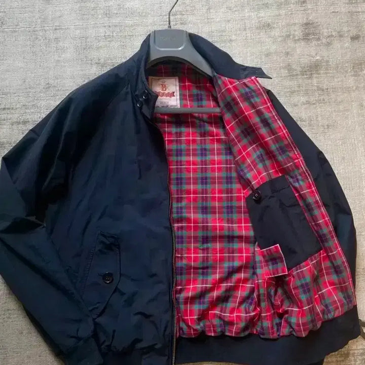 [BUNJANG] Baracuta G9 Harrington Jacket Dark Navy England Made / 바라쿠타 시그니처 G9 다크 네이비 헤링턴 자켓 England made