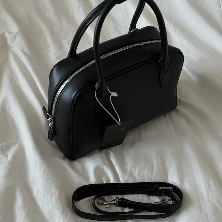 [BUNJANG] Siyaju Lambskin Tote Bag / 시야쥬 램스킨 토트백 (정가 21만원)