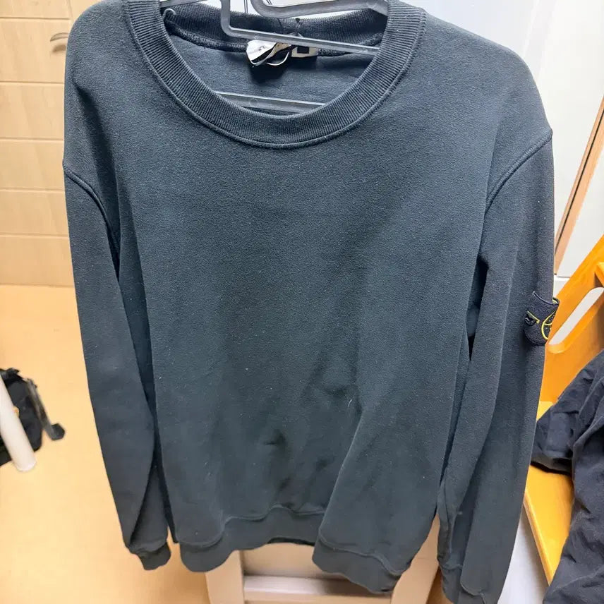 [SOLD OUT] 스톤아일랜드 맨투맨xl