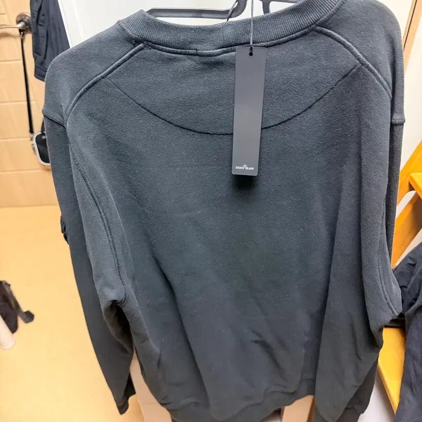 [SOLD OUT] 스톤아일랜드 맨투맨xl