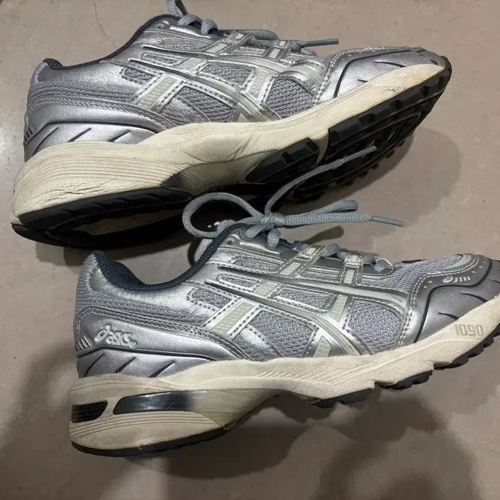 [BUNJANG] Asics Gel 1090 Piedmont Grey Sneakers / 아식스 젤 1090 피드몬트 그레이 235