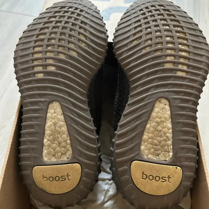 [BUNJANG] Adidas Yeezy Boost 350 Cinder Sneakers / 이지부스트 350 신더