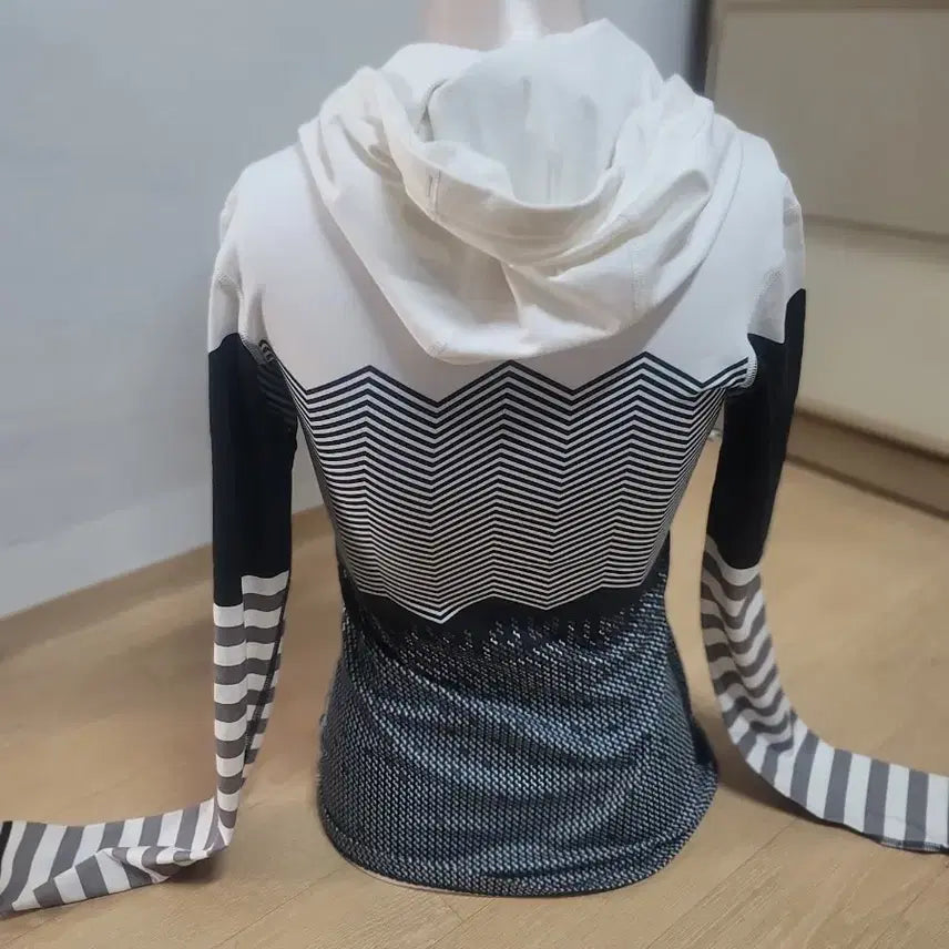 [BUNJANG] Nike Pattern Zip-Up Hoodie Long Sleeve T-Shirt / 나이키 패턴 후드 짚업 긴팔티 S