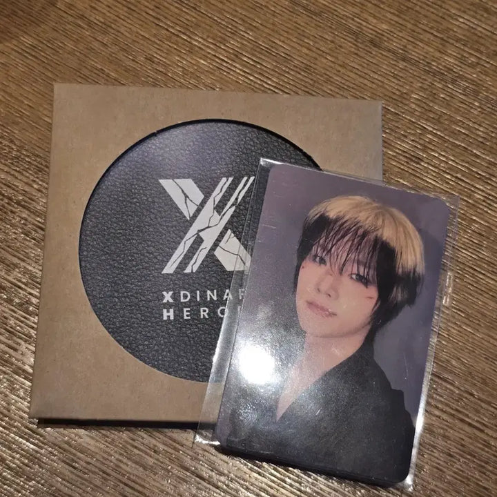 [SOLD OUT] 엑스디너리히어로즈 엑디즈 정수 공방 포카