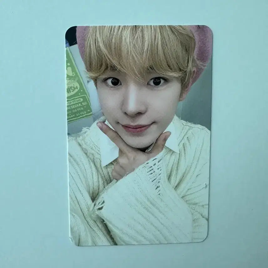 [BUNJANG] Witchu Yoo Si Photocard / 위츄 쿠션 포카 유우시