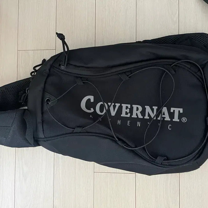 [BUNJANG] Covernat Sling Bag / 커버낫 스트링 슬링백