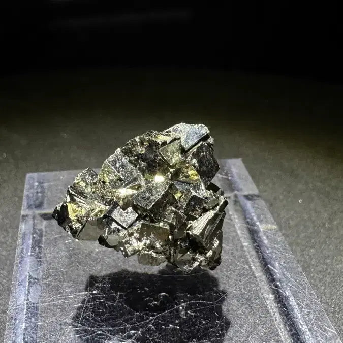 [BUNJANG] Pyrite Mineral Specimen / 황철석