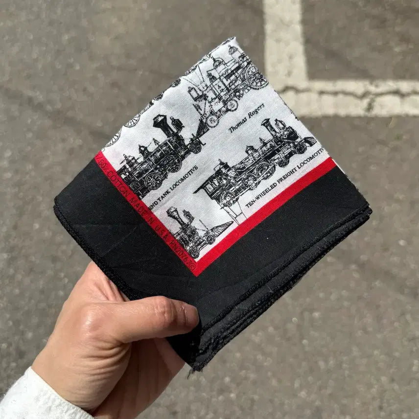 [BUNJANG] 80s Locomotive Print Bandana / 80s 기관차 프린트 반다나