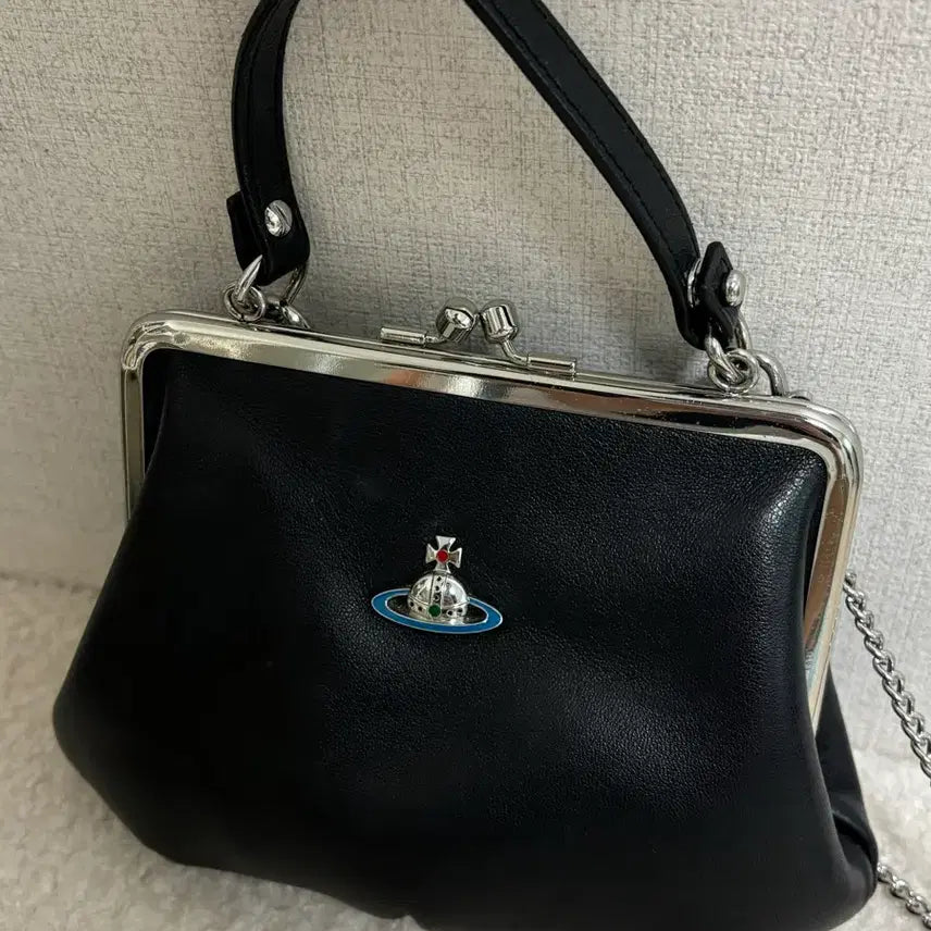 [BUNJANG] Vivienne Westwood Granny Napa Frame Purse Chain Tote Bag / 비비안웨스트우드 그래니 나파 프레임 펄스 체인 토트백