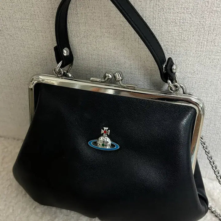 [BUNJANG] Vivienne Westwood Granny Napa Frame Purse Chain Tote Bag / 비비안웨스트우드 그래니 나파 프레임 펄스 체인 토트백