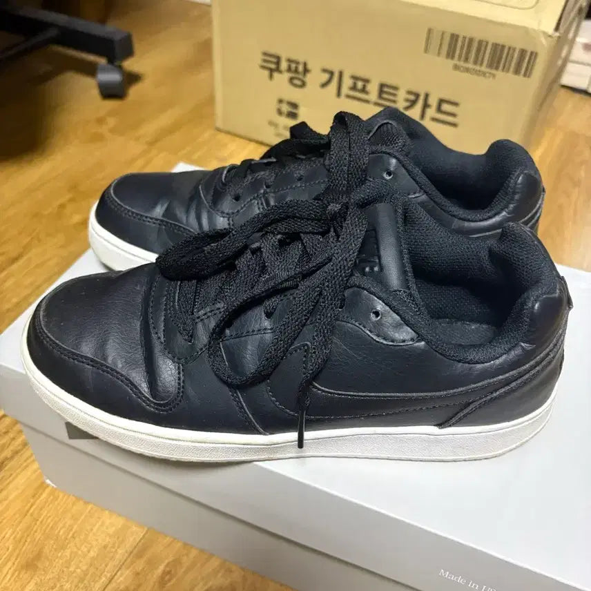 [BUNJANG] Nike Evernon Low Black Sneakers / 나이키 에버논 로우 블랙 245