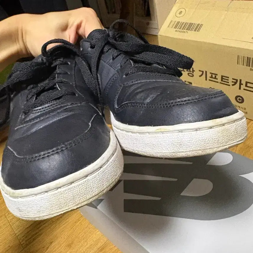 [BUNJANG] Nike Evernon Low Black Sneakers / 나이키 에버논 로우 블랙 245