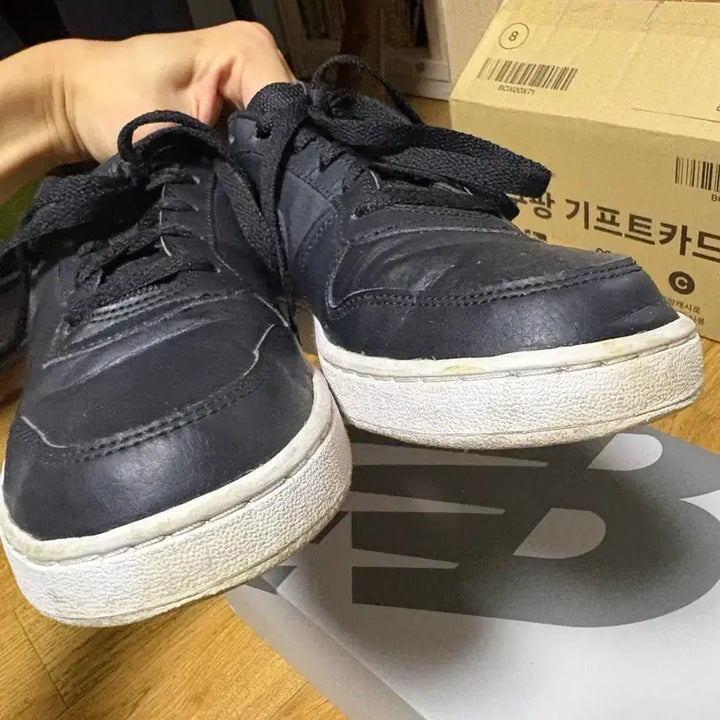 [BUNJANG] Nike Evernon Low Black Sneakers / 나이키 에버논 로우 블랙 245