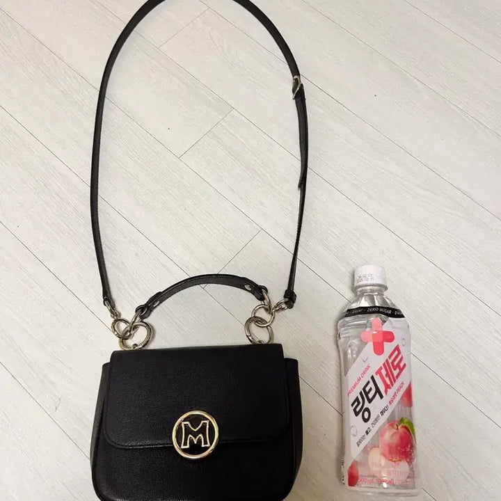[BUNJANG] Metrocity Mini Crossbody Bag / 메트로시티 미니 크로스백