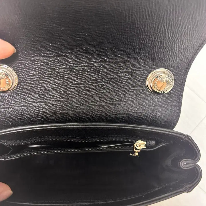[BUNJANG] Metrocity Mini Crossbody Bag / 메트로시티 미니 크로스백