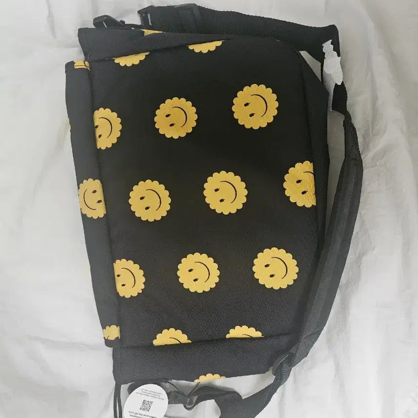 [BUNJANG] Eastpak Ice Biscuit Shoulder Bag Crossbody Bag / 새제품 이스트팩 아이스비스킷 숄더백 크로스백