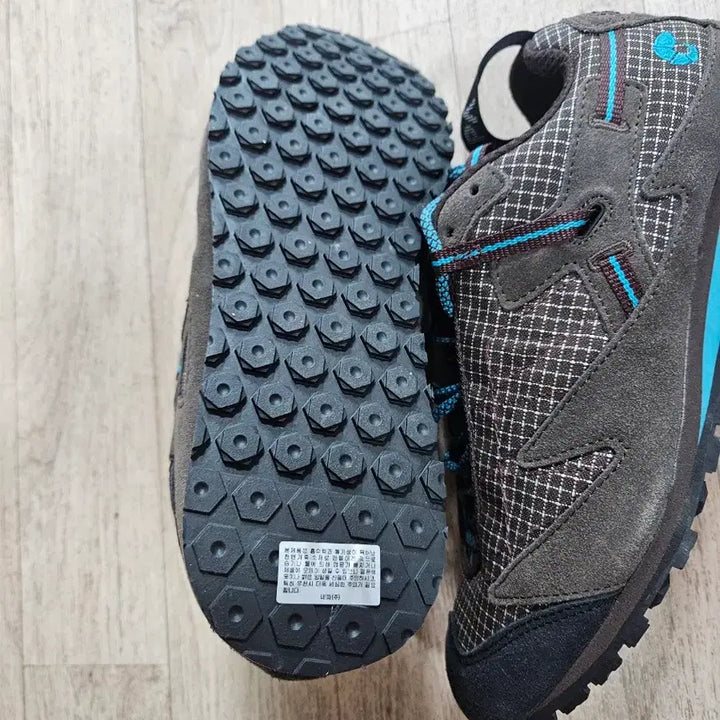 [SOLD OUT] 네파 NEPA 남자등산화 브라운