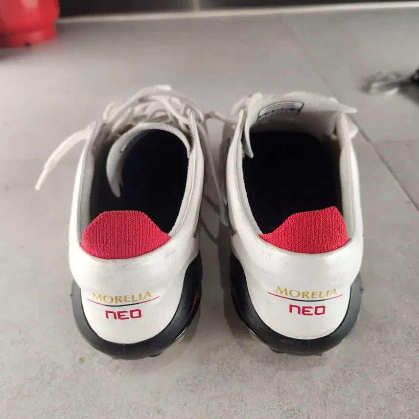 [BUNJANG] Mizuno Morelia Neo 4 Japan Soccer Cleats / 모렐리아 네오4 재팬 250
