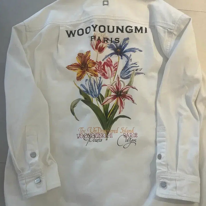 [BUNJANG] Wooyoungmi Flower Print White Denim Shirt Size 50 / 우영미 플라워 데님 셔츠50