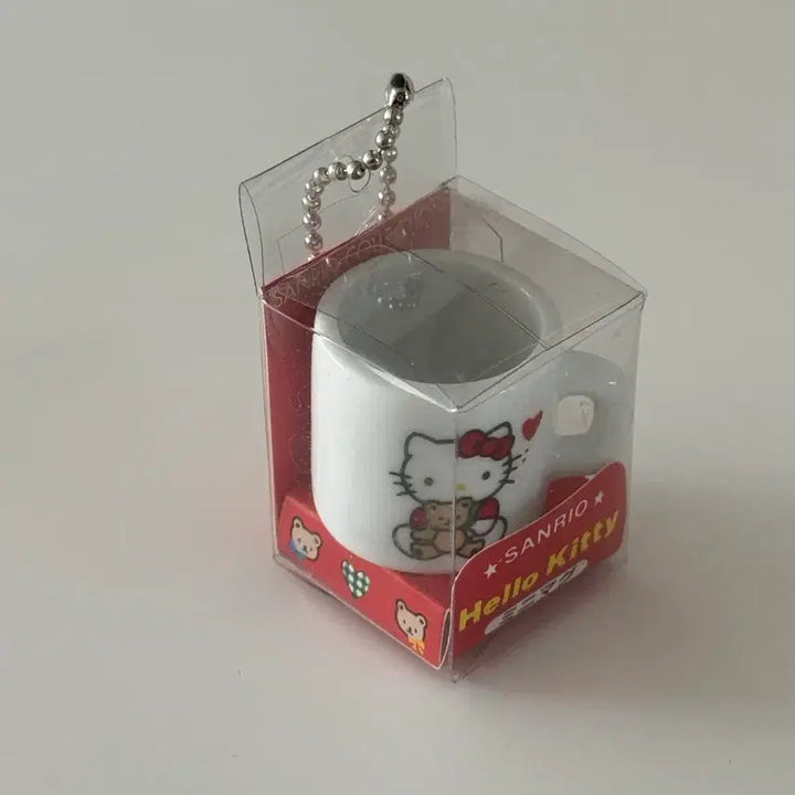 [BUNJANG] Vintage Sanrio Hello Kitty Miniature Ceramic Cup / 주말 할인 !! 고전 키티 미니어쳐 도자기 컵