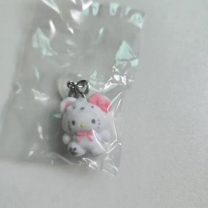 [SOLD OUT] 산리오 후와후와 스노우 메지루시 헬로키티