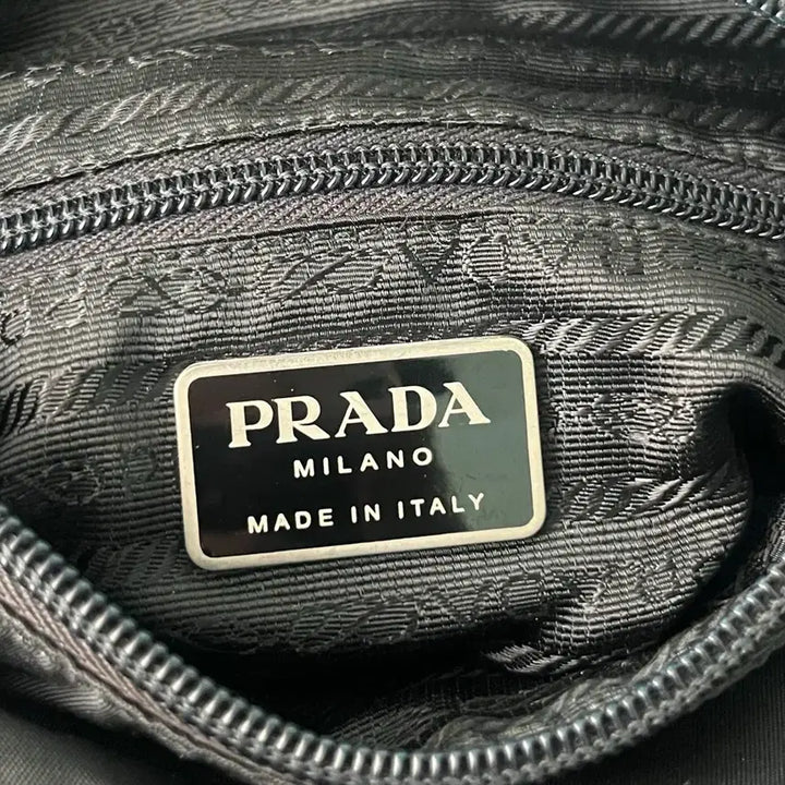 [BUNJANG] Prada Pocono Nylon Messenger Bag / [OS] 프라다 포코노 나일론 버클 메신저백 크로스백 