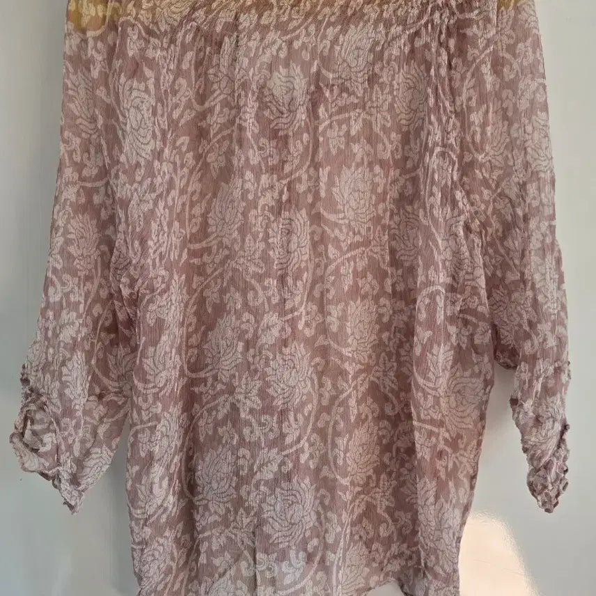 [BUNJANG] Sisleley Flower Pattern Blouse / 시슬리 플라워 패턴 블라우스(무배)