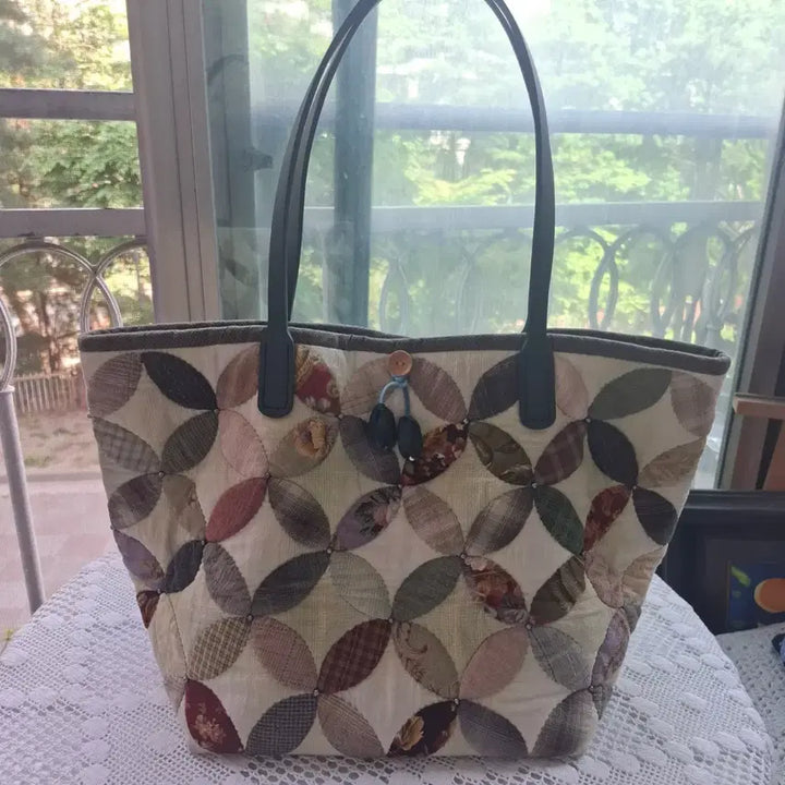 [BUNJANG] Handmade Quilted Patchwork Shopper Bag / 퀼트 패치워크 쇼퍼백 가방ㅡ새상품ㅡ가격내림