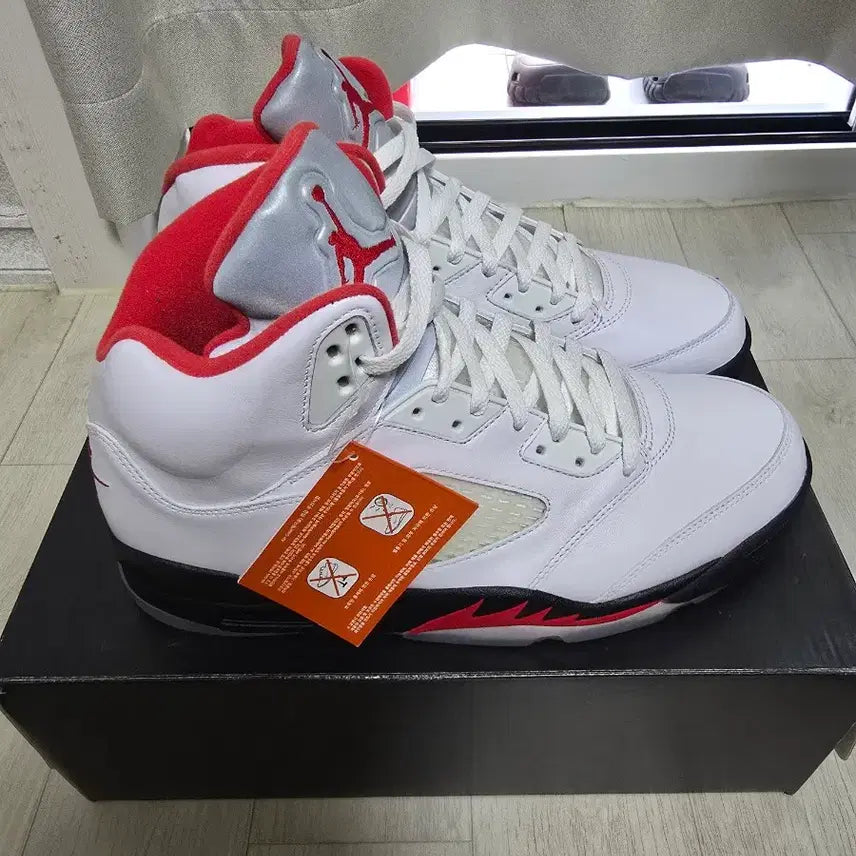 [BUNJANG] Nike Air Jordan 5 Parra Seotaewoong Sneakers / 나이키 에어조던5 파레 서태웅 300사이즈