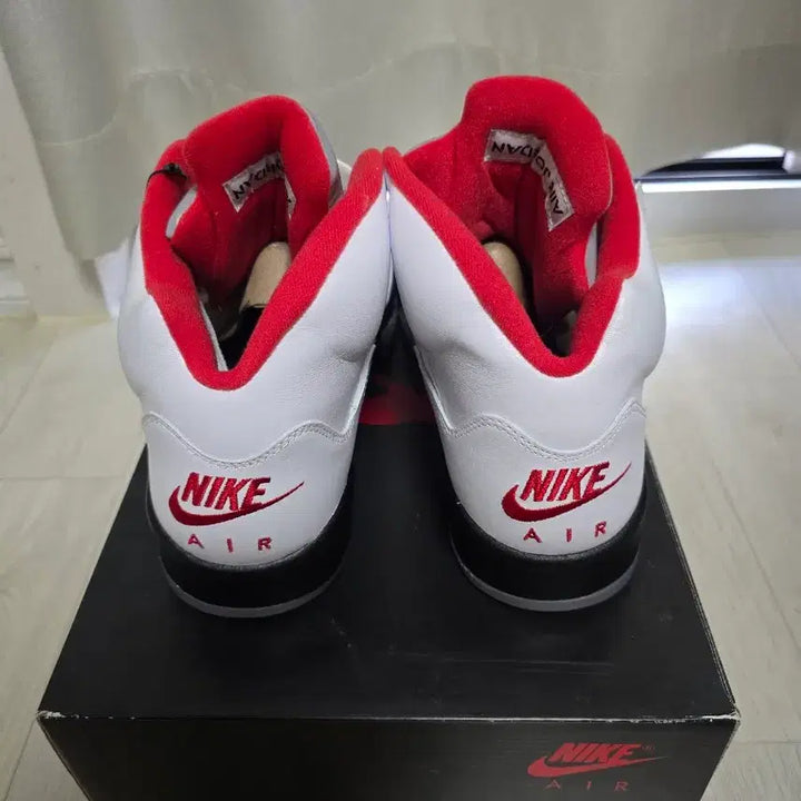 [BUNJANG] Nike Air Jordan 5 Parra Seotaewoong Sneakers / 나이키 에어조던5 파레 서태웅 300사이즈